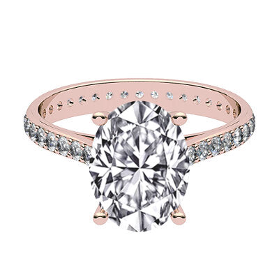 Vittoria Oval Solitaire Full diamond band 4 Prongs