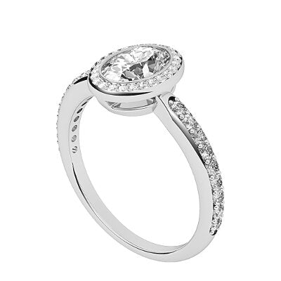Simple Flat Oval Solitaire halo Half diamond band