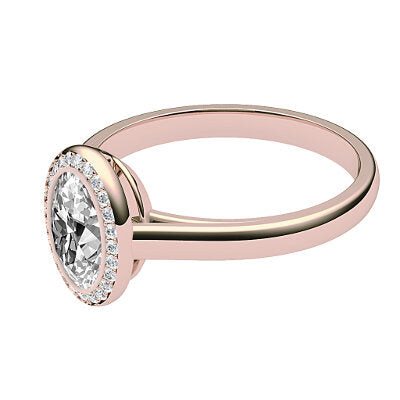 Trionfo Oval Solitaire halo Classic band
