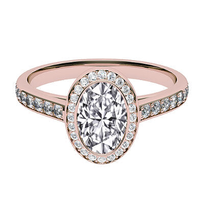 Trionfo Oval Solitaire halo Half diamond band