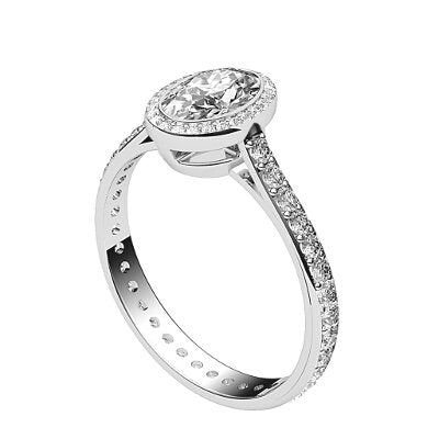 Vittoria Oval Solitaire halo Full diamond band