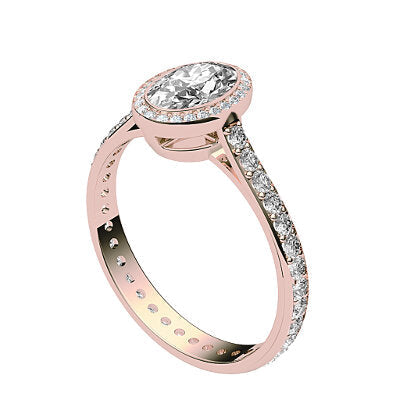 Vittoria Oval Solitaire halo Full diamond band