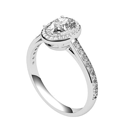 Trionfo Oval Solitaire halo Half diamond band 4 Prongs