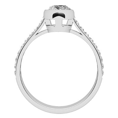 Vittoria Marquise Solitaire Half diamond band