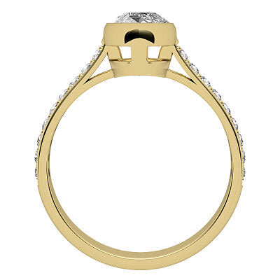 Vittoria Marquise Solitaire Half diamond band
