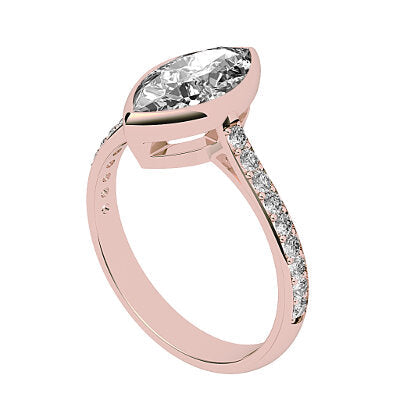 Vittoria Marquise Solitaire Half diamond band