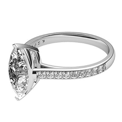 Trionfo Marquise Solitaire Half diamond band 2 Prongs